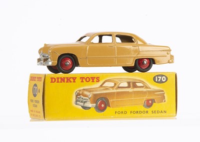 Lot 89 - A Dinky Toys 170 Ford Fordor Sedan