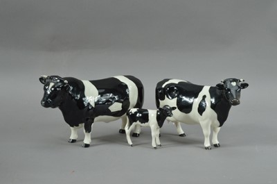 Lot 275 - A Beswick Friesian bull