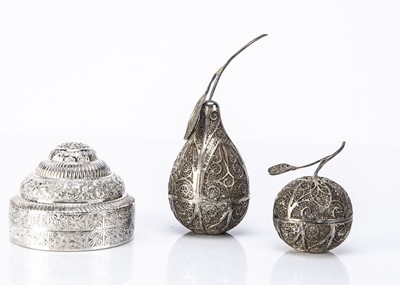 Lot 388 - Three Middle Eastern collectable items