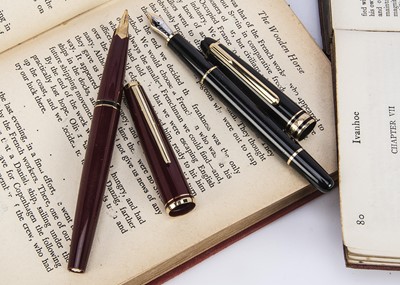 Lot 459 - A Pair of modern Mont Blanc Fountain pens