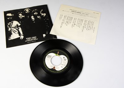 Lot 46 - Yoko Ono / Plastic Ono Band 7" Single