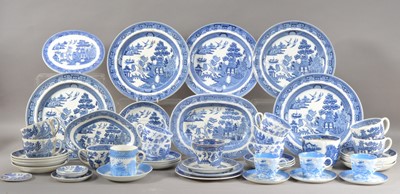 Lot 2 - An assorted collection of blue and white ceramics