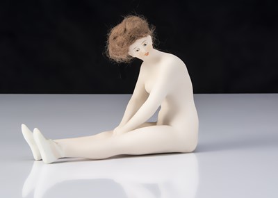 Lot 211 - A Galluba & Hoffman bisque seated Bathing Beauty