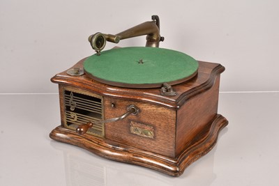 Lot 34 - Hornless Gramophone