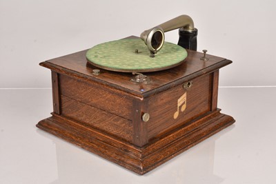 Lot 44 - Hornless gramophone