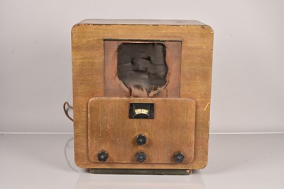 Lot 88 - A 1930s Art Deco Murphy Radio Ltd Type A26 Radio