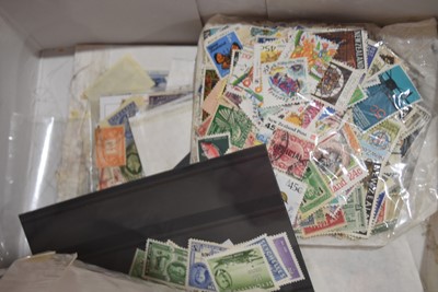 Lot 181 - A collection of Victorian and Later loose stamps