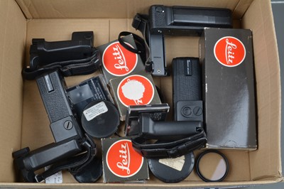 Lot 84 - Leica R Accessories