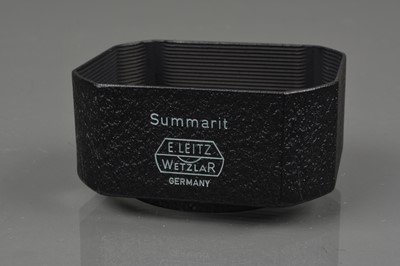 Lot 92 - A Leitz Wetzlar Leica XOONS Lens Hood