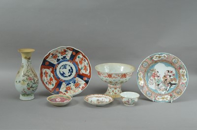 Lot 92 - A collection of Chinese ceramics