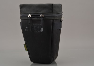 Lot 320 - A Billingham Bets 15 Camera Pouch