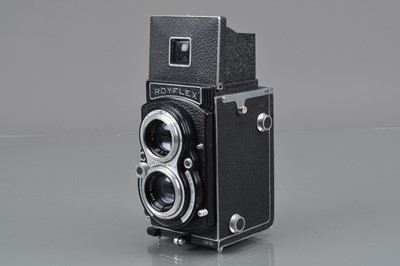 Lot 363 - A Royer Royflex I TLR Camera