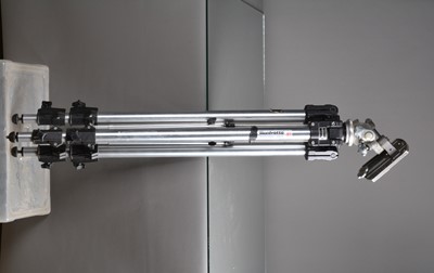 Lot 405 - A Manfrotto Art 161 Studio Tripod