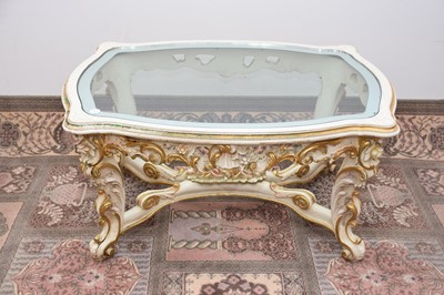 Lot 81 - A modern Spanish coffee table