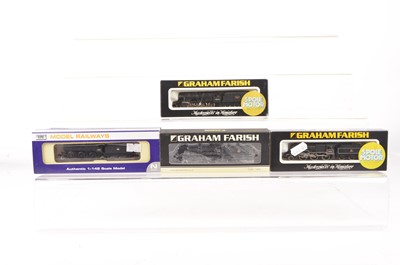 Lot 12 - BR N Gauge Steam Locomotives with Tenders