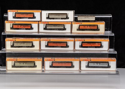 Lot 53 - Arnold N Gauge American Clerestory Coaches