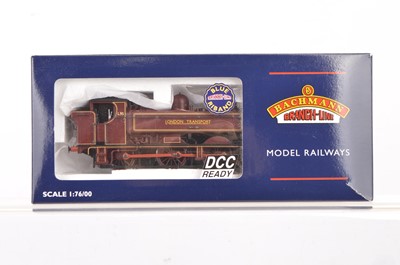 Lot 132 - Bachmann For Kernow Model Rail Centre  OO Gauge London Transport Steam Tank Locomotive