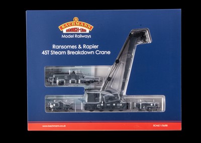 Lot 142 - Bachmann OO Gauge Ransomes & Rapier Crane