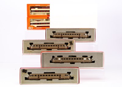 Lot 580 - Rivarossi HO Gauge Italian Rail Cars (6)