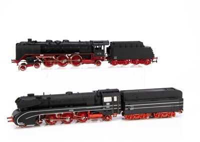 Lot 588 - Rivarossi HO Gauge Unboxed German Steam Locomotives and Tenders (2)