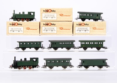 Lot 600 - Rivarossi HO Gauge Italian Steam Tank Locomotives and Kit Four Wheeled Coaches (12)