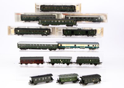 Lot 609 - Fleischmann and Other HO Gauge German Coaching Stock (14)
