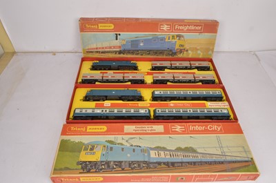Lot 30 - Tri-ang-Hornby 00 Gauge Freightliner and Inter-City Train Packs and quantity of System 6 Track and Points and Automatic Train Control