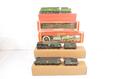 Lot 75 - Hornby 00 gauge SR Steam locomotives and tenders  (5)