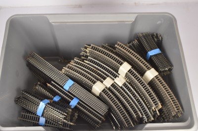 Lot 78 - Hornby 00 gauge track modern and older (large qty)