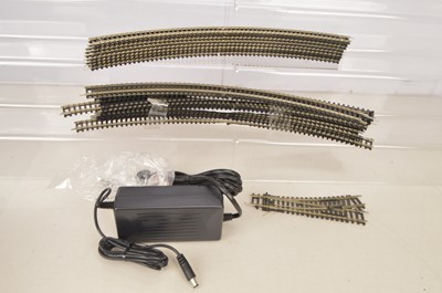 Lot 118 - Hornby 00 gauge assorted track (35)