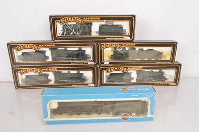 Lot 127 - Mainline Airfix 00 gauge GW green Steam Locomotives and tenders in original boxes (6)