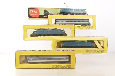 Lot 178 - Trix 00 Gauge DC 'AL1' Electric Locomotives and grey/blue Pullman Cars (5)