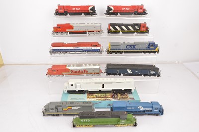 Lot 412 - Athern  Bachmann and other H0 gauge Diesel  locomotives (12)