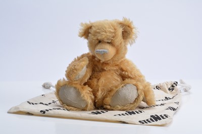 Lot 23 - A Steiner limited edition Helege teddy bear