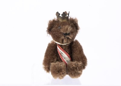 Lot 38 - A post war miniature Schuco Berlin teddy bear