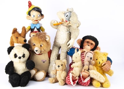 Lot 133 - Nine vintage soft toys
