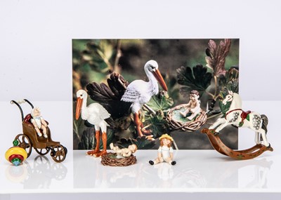 Lot 362 - Six Hantel Miniatures