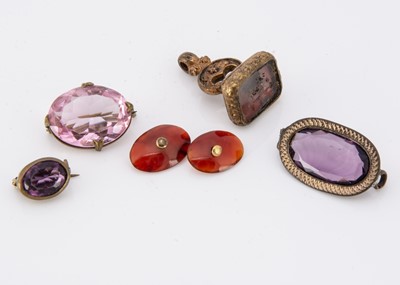 Lot 4 - A 19th century gilt metal seal