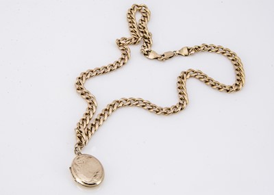 Lot 99 - A 9 ct oval locket