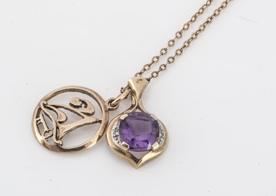 Lot 168 - A 9ct gold amethyst pendant