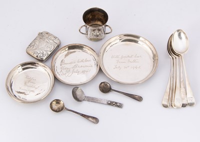 Lot 315 - A small group of Victorian and 20th century silver items