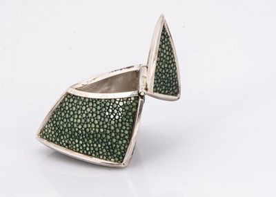 Lot 317 - A modern silver and shagreen triangular box by James Dougall