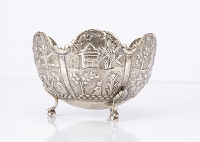 Lot 335 - A vintage Indian bowl