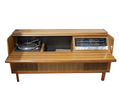 Lot 632 - Ferguson Stereogram / Garrard Deck / LPs / 78s