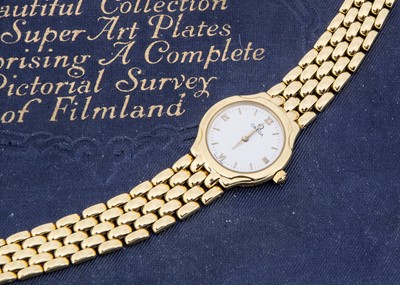 Lot 84 - An Omega quartz 18ct gold lady's wristwatch
