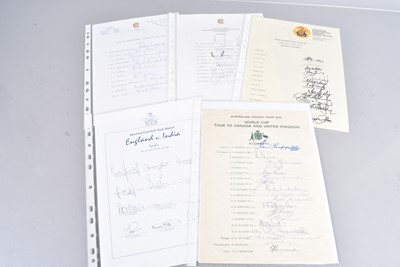 Lot 103 - International Cricket Autographs