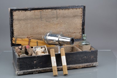 Lot 50 - A Chicago Ferrotype Co. Wonder Photo Cannon Photo Button Machine Camera