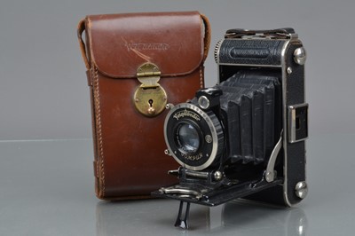 Lot 55 - A Voigtländer Inos II Folding Camera