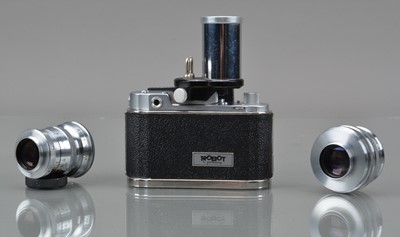 Lot 130 - A Robot II Camera