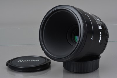 Lot 213 - A Nikon AF Micro Nikkor 55mm f/2.8 Lens
